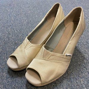 Toms Cream Wedding Wedges